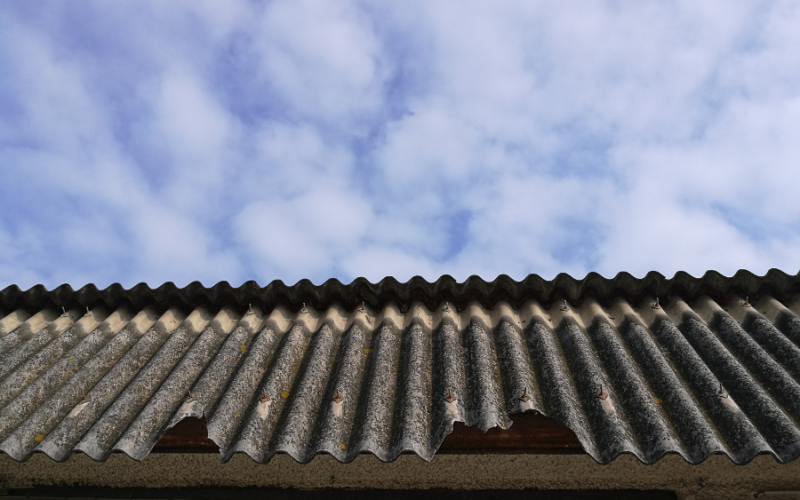Everything You Need to Know About Asbestos Roof Repair and Replacement Safety
